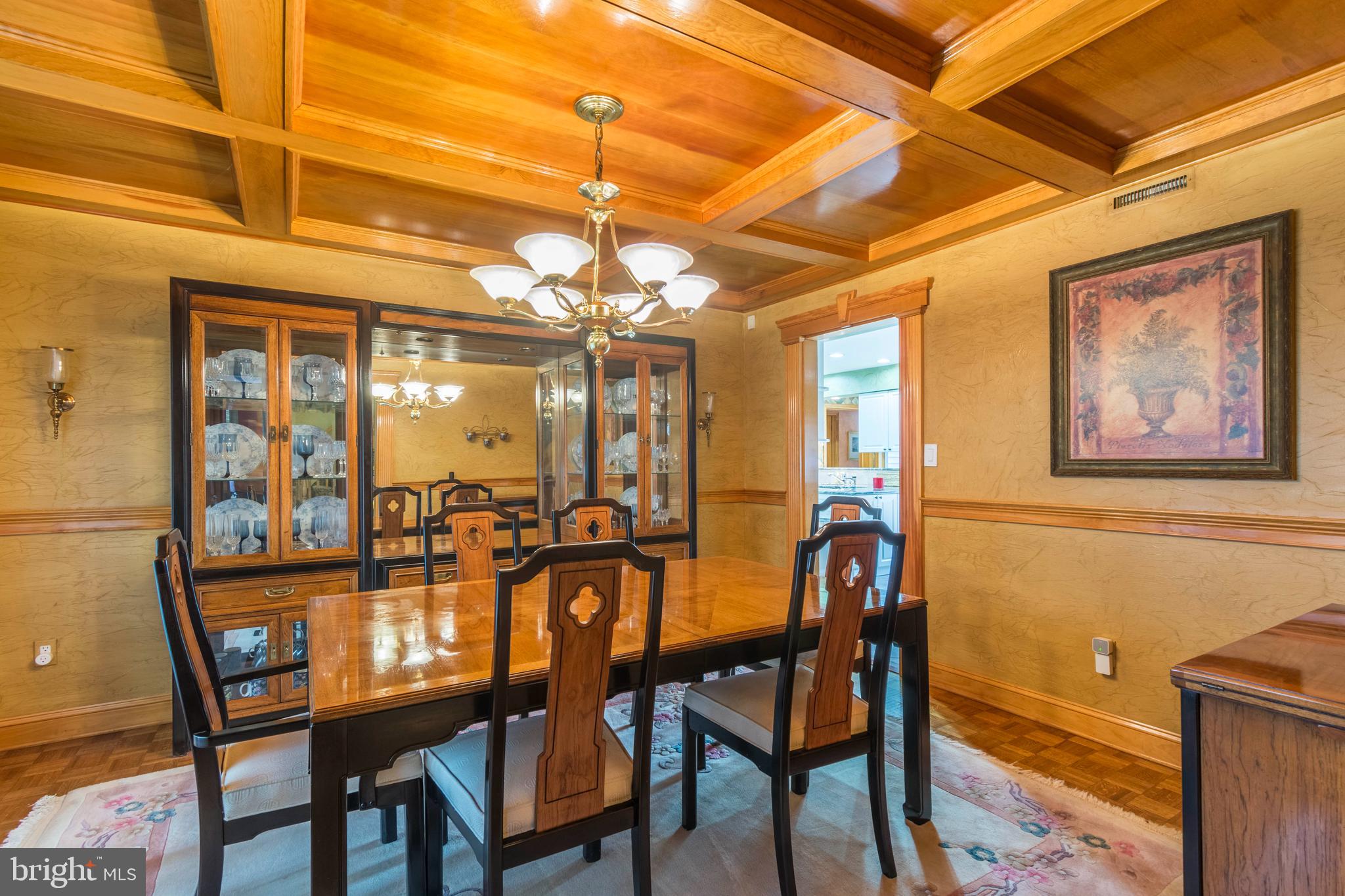 8 Watson Court Edison, NJ 08820 - Photo 8 of 60