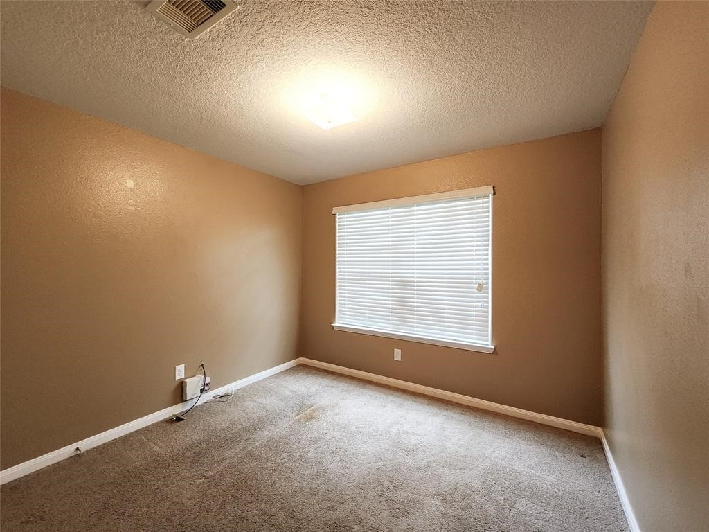 927 Paradise Road Baytown, TX 77521 - Photo 13 of 14