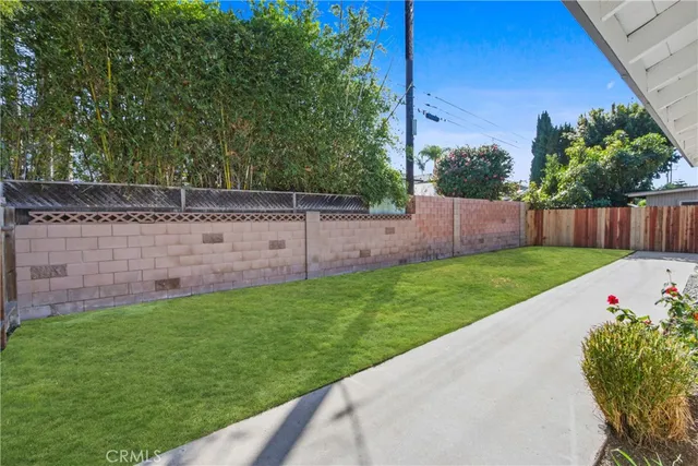 $1,260,000 | 2717 Dayna Street, Santa Ana, CA 92705