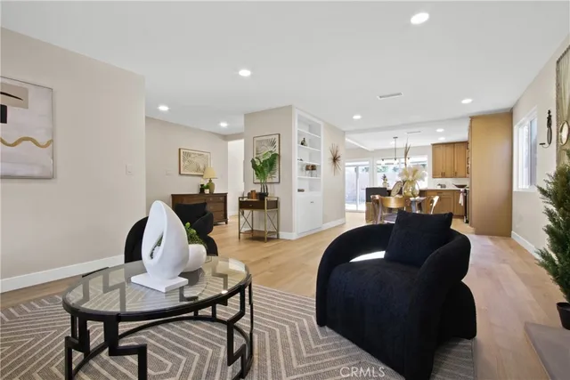 $1,260,000 | 2717 Dayna Street, Santa Ana, CA 92705