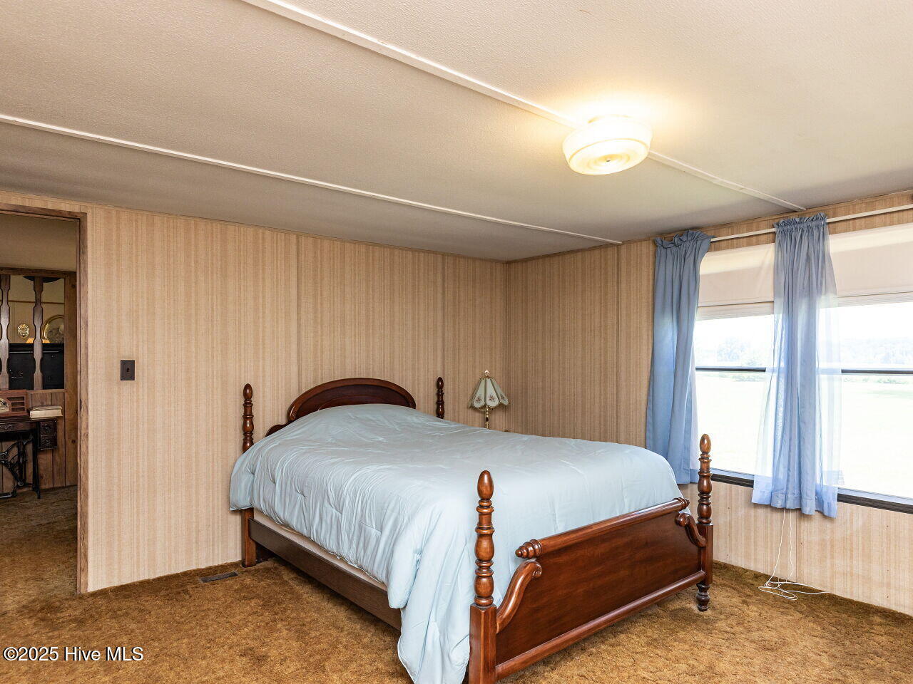 3566 North McCullen Road Faison, NC 28341 - Photo 16 of 28 016-1280x960-master-bedroom