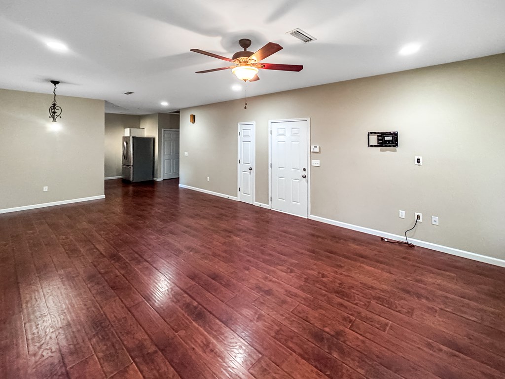 336 Main Street Ashford, AL 36312 - Photo 3 of 28