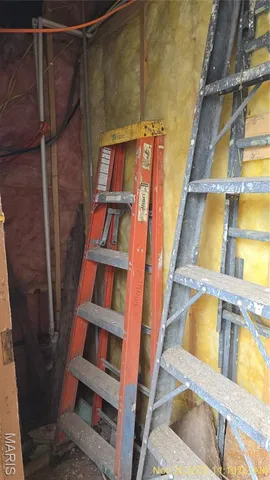 $100,000 | 104 West Edwards Street, Litchfield, IL 62056