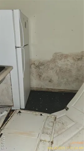 $100,000 | 104 West Edwards Street, Litchfield, IL 62056