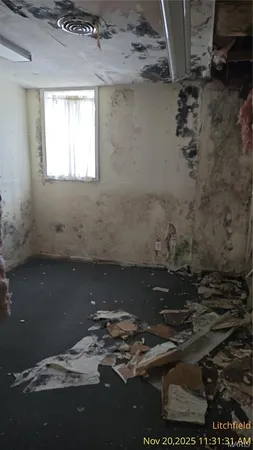 $80,000 | 104 West Edwards Street, Litchfield, IL 62056