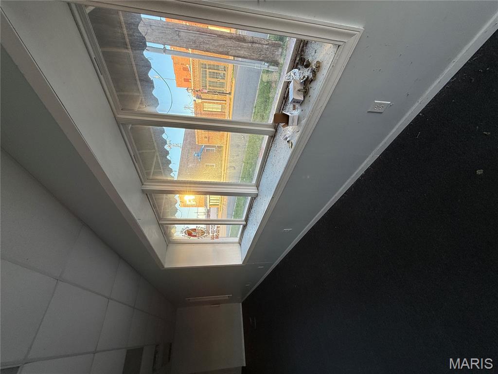 104 West Edwards Street Litchfield, IL 62056 - Photo 5 of 38