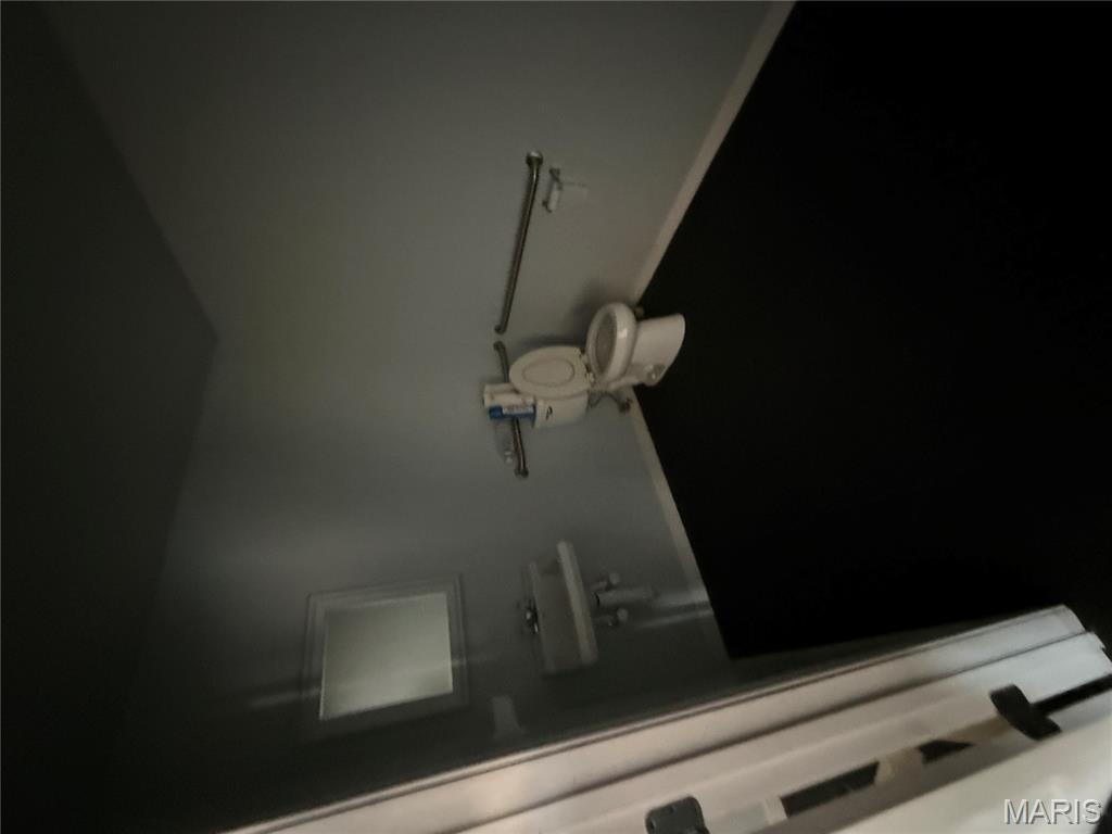 104 West Edwards Street Litchfield, IL 62056 - Photo 8 of 38