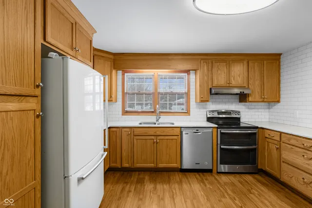 $350,000 | 6742 East County Road 900 North, Seymour, IN 47274