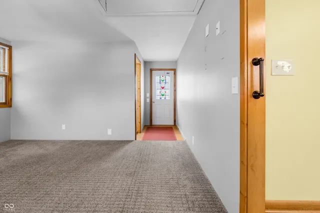 $350,000 | 6742 East County Road 900 North, Seymour, IN 47274