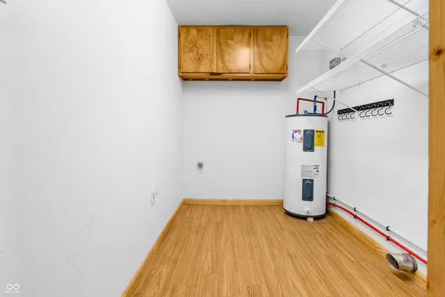 $350,000 | 6742 East County Road 900 North, Seymour, IN 47274