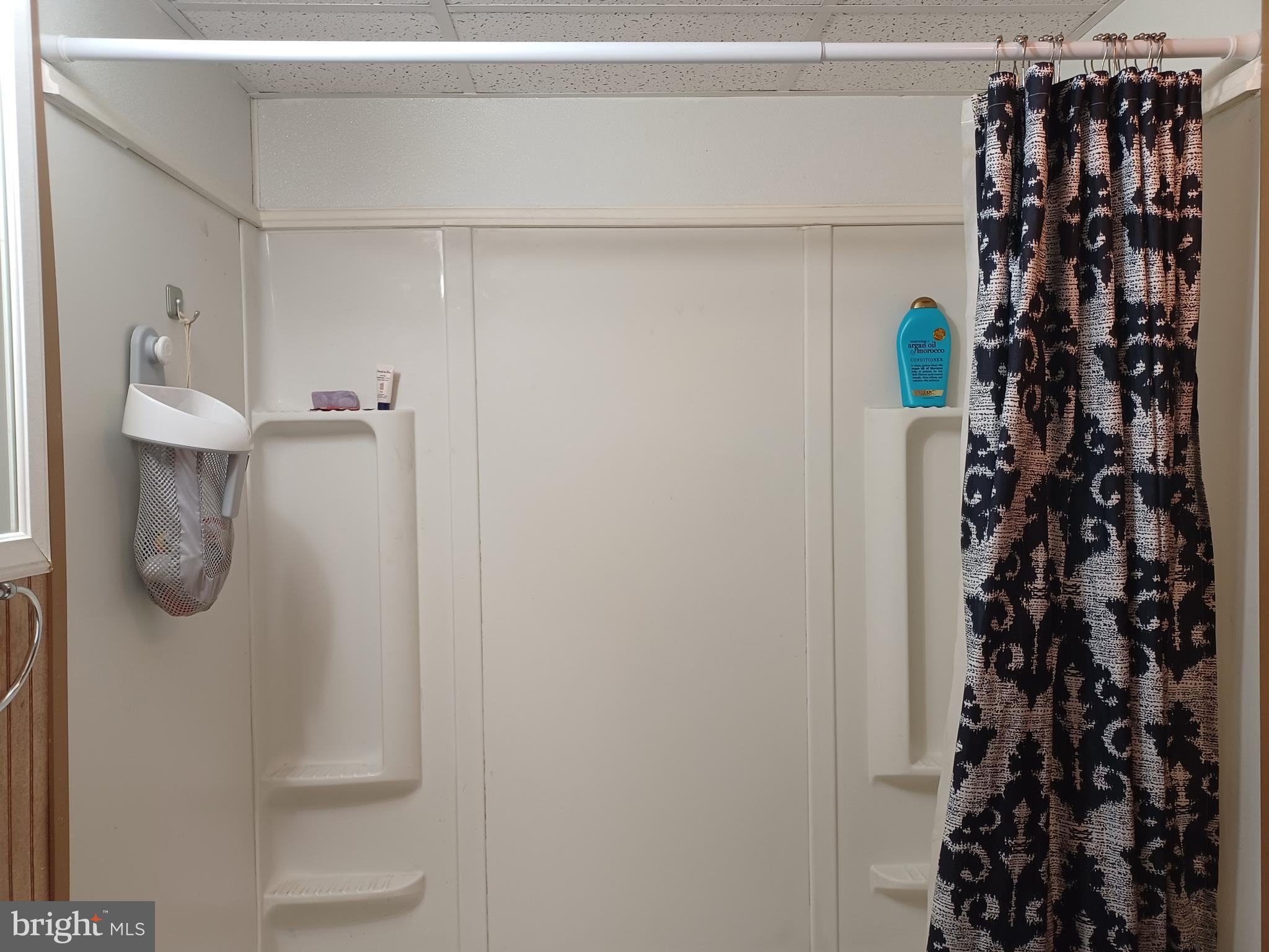 43 West Ferdinand Street Manheim, PA 17545 - Photo 14 of 23 a view of walk in closet