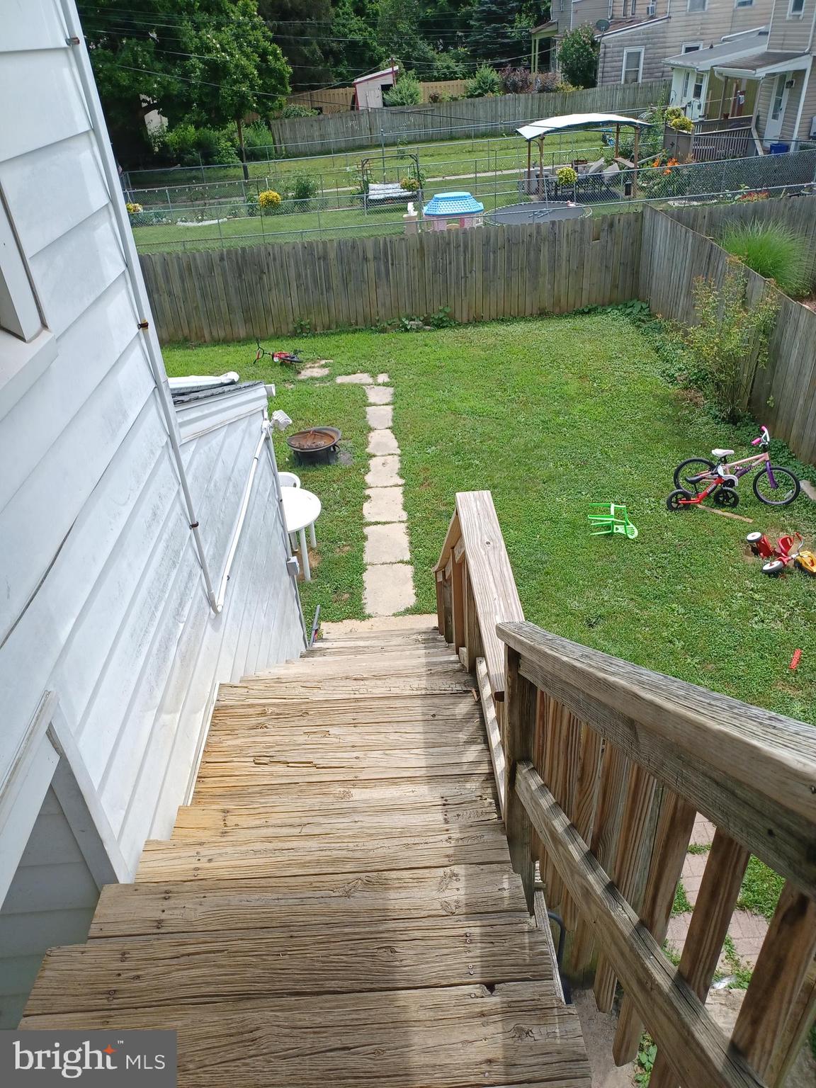 43 West Ferdinand Street Manheim, PA 17545 - Photo 21 of 23 a view of swimming pool with garden