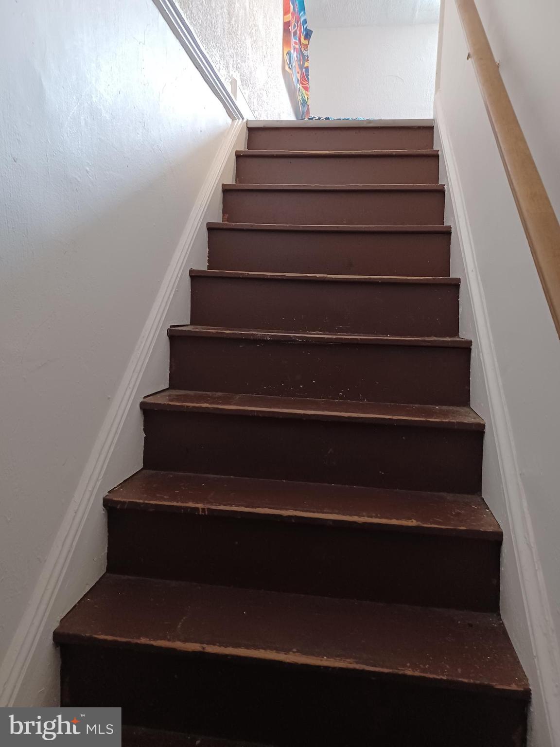 43 West Ferdinand Street Manheim, PA 17545 - Photo 7 of 23 a view of entryway