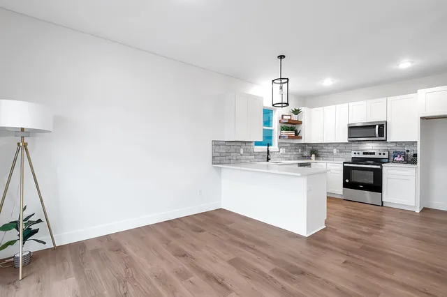 $319,342 | 3147 East Reiss Ct Park, Wichita, KS 67219