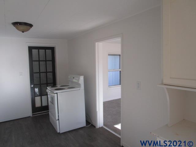6912 Liberty Road South Salem, OR 97306 - Photo 5 of 37 a view of storage and utility room with washer and dryer