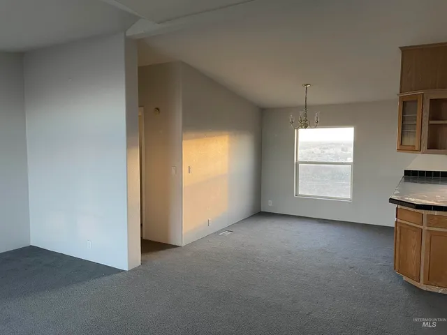 $200,000 | 319 Southwest Fly By Avenue, Mountain Home, ID 83647