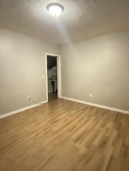 1701 Edgewood Avenue Racine, WI 53404 - Photo 9 of 12 1701EdgewoodAve_65297_9