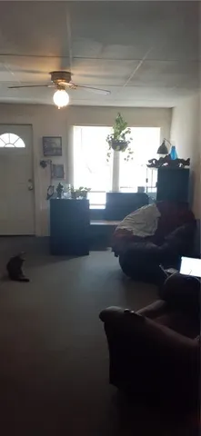 $69,900 | 210 West 5th Street, Pittsburg, KS 66762