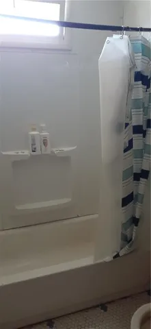 $69,900 | 210 West 5th Street, Pittsburg, KS 66762