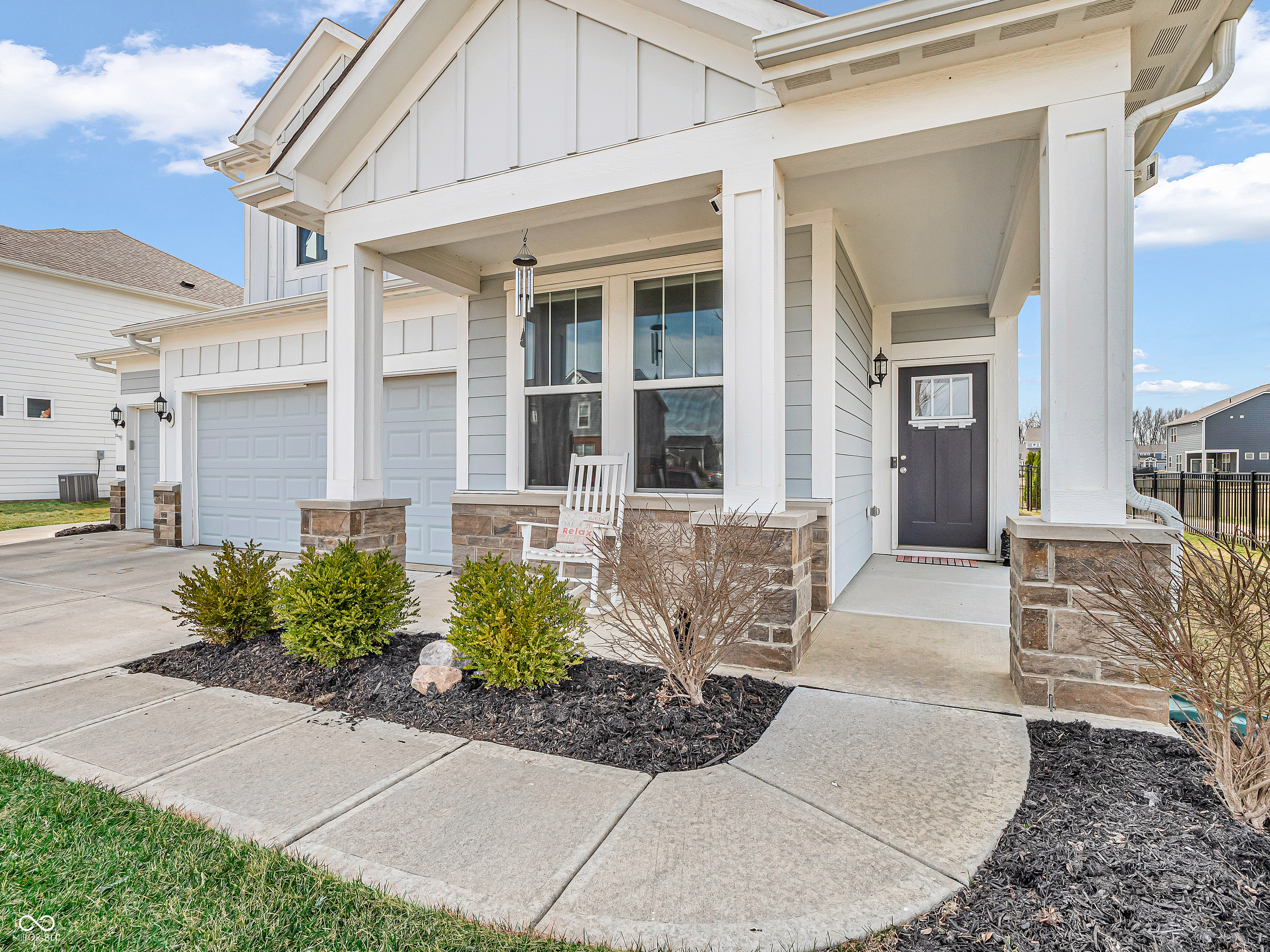 6915 Diamondleaf Way Brownsburg, IN 46112 - Photo 4 of 45