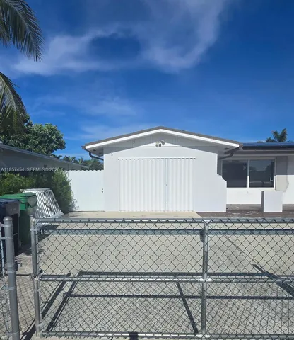 $1,500 | 19733 Southwest 119th Court, Unit 1, Miami, FL 33177