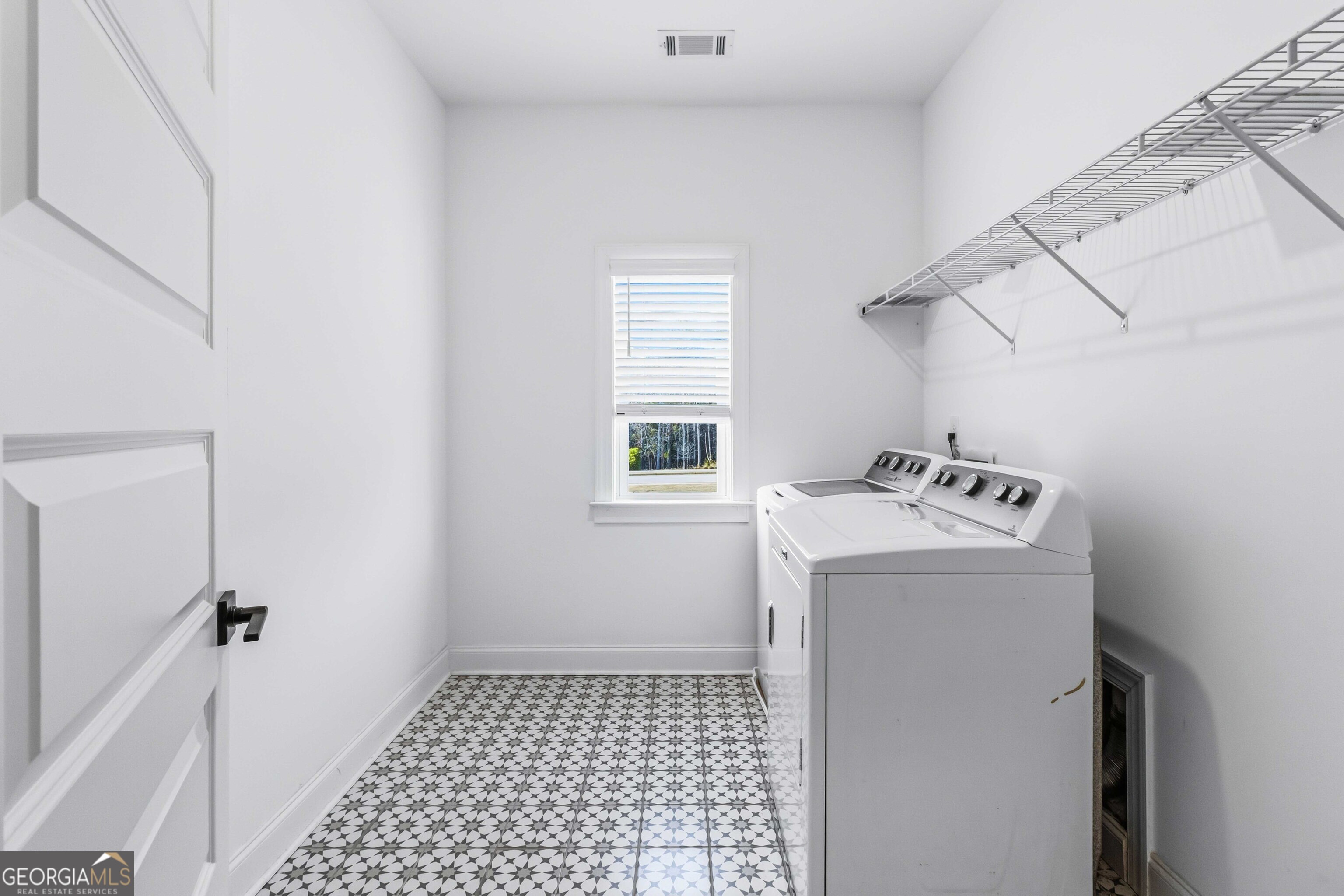 2950 Stone Road Watkinsville, GA 30677 - Photo 27 of 53 a utility room with dryer and washer