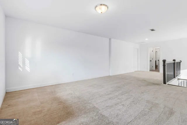 a view of empty room