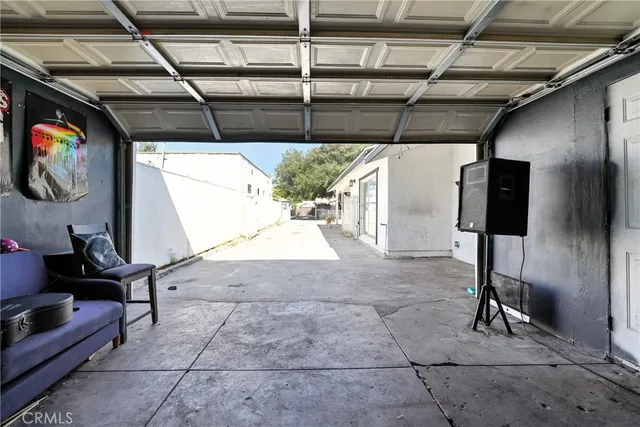 $667,000 | 10333 Capistrano Avenue, South Gate, CA 90280