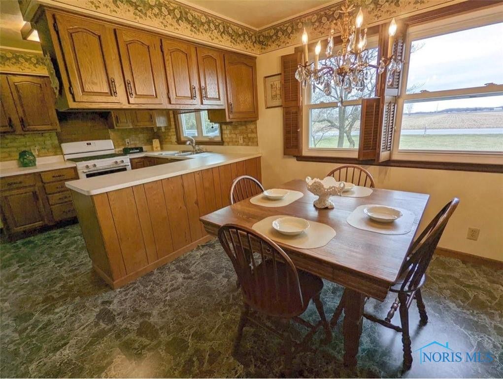 2143 Tiffin Road Fremont, OH 43420 - Photo 2 of 9 Gallery Image 2
