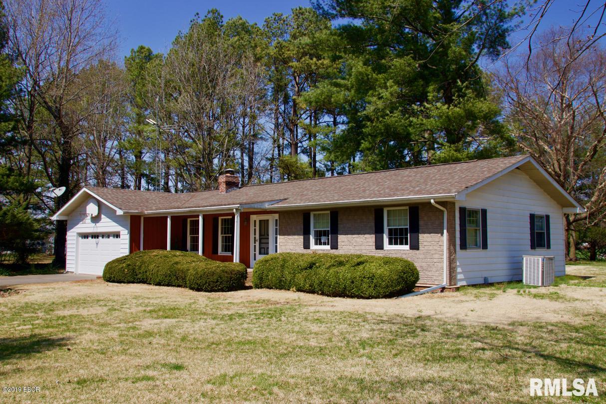 1961 East Grange Hall Road Murphysboro, IL 62966 - Photo 1 of 38