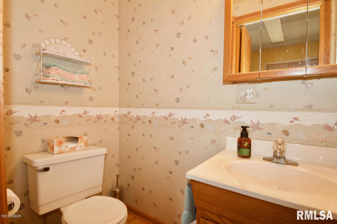 1961 East Grange Hall Road Murphysboro, IL 62966 - Photo 25 of 38
