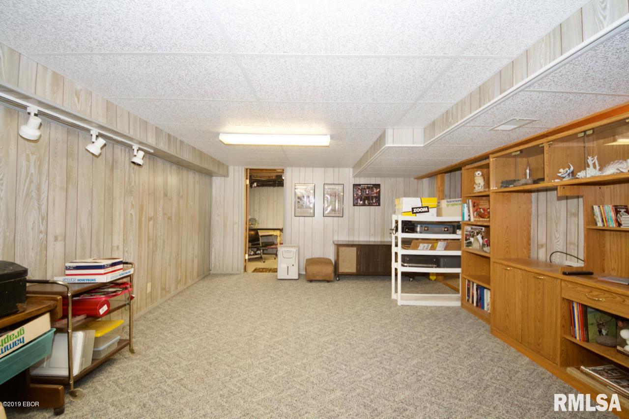 1961 East Grange Hall Road Murphysboro, IL 62966 - Photo 29 of 38
