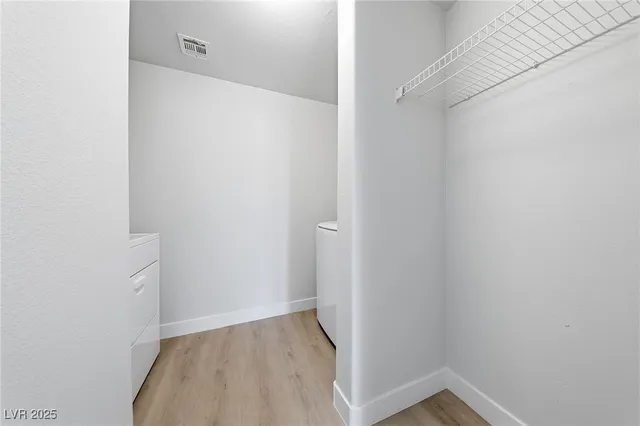 $1,650 | 10001 Peace Way, Unit 1270, Las Vegas, NV 89147