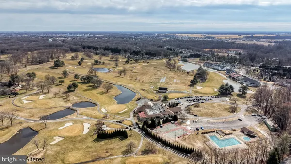a picture of a wall with a picture of a wall