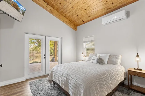 $729,000 | 539 Northwest 5th Avenue, Steinhatchee, FL 32359