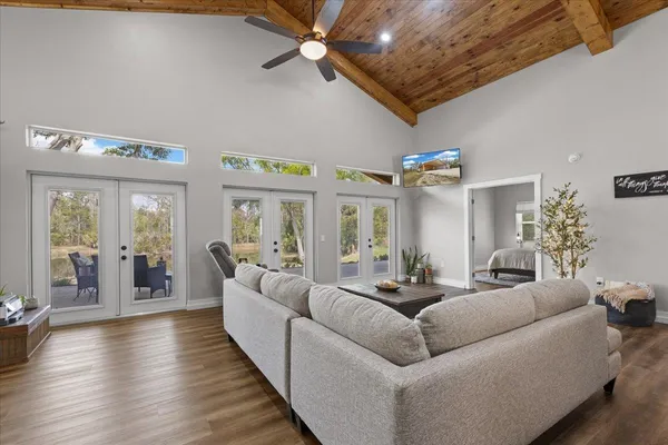 $729,000 | 539 Northwest 5th Avenue, Steinhatchee, FL 32359