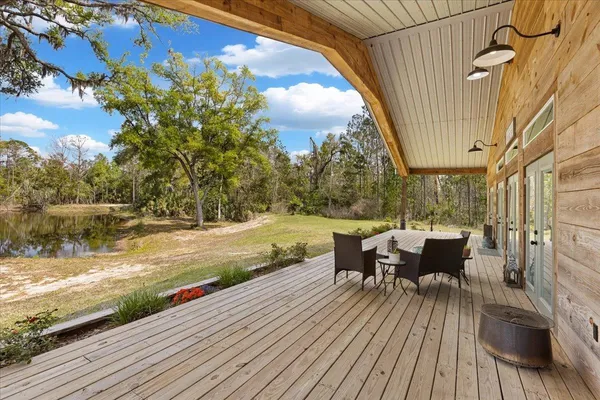 $729,000 | 539 Northwest 5th Avenue, Steinhatchee, FL 32359