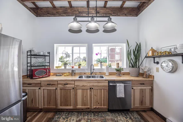 $595,000 | 193 Main Street, Grantsville, MD 21536