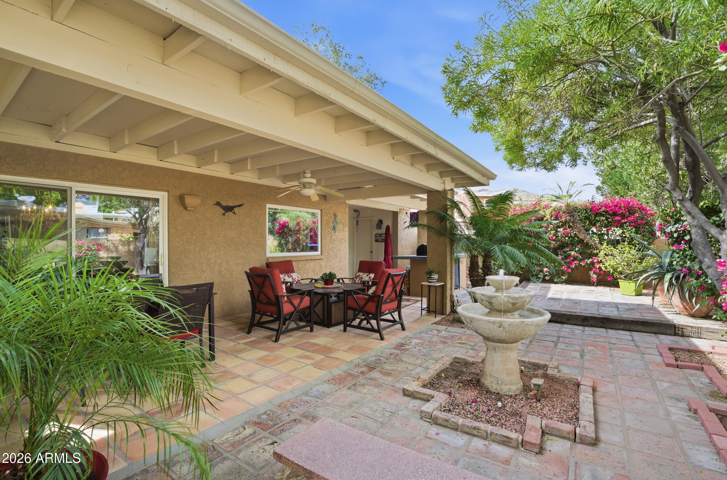 1032 East Clinton Street Phoenix, AZ 85020 - Photo 27 of 34 Backyard Fountain