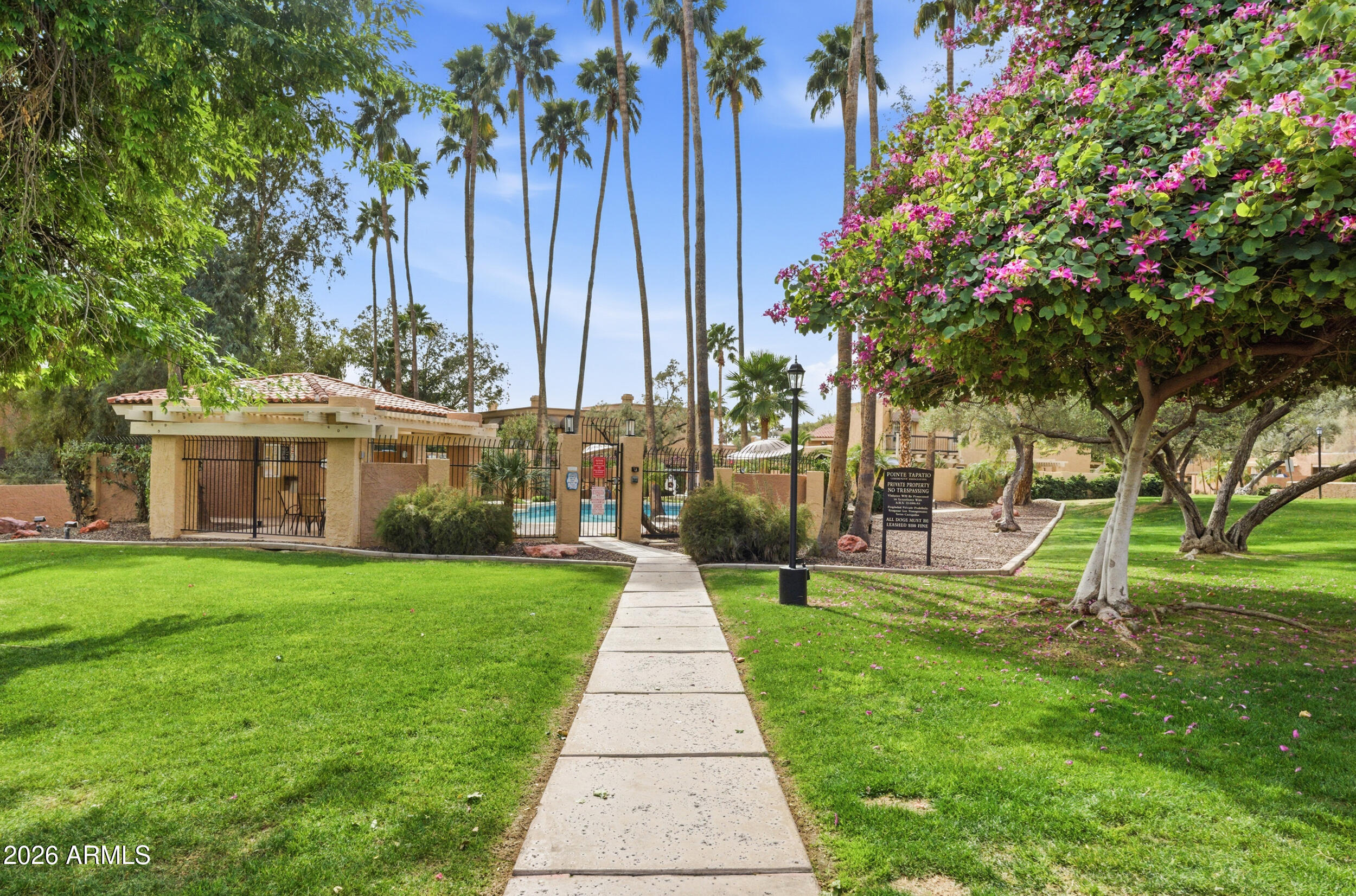 1032 East Clinton Street Phoenix, AZ 85020 - Photo 34 of 34 Pointe Tapatio