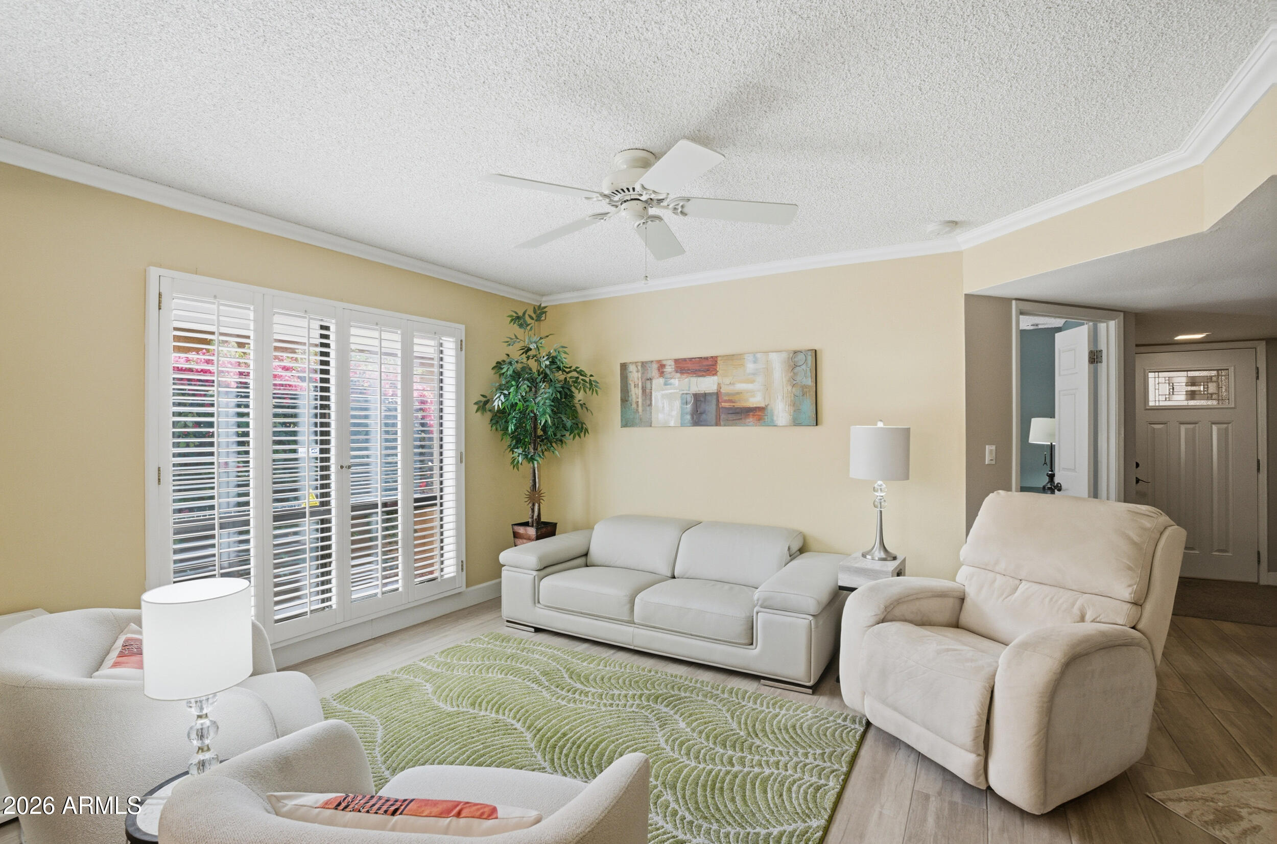 1032 East Clinton Street Phoenix, AZ 85020 - Photo 6 of 34 Formal Living Room