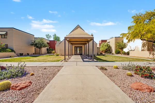 $264,999 | 1340 North Recker Road, Unit 210, Mesa, AZ 85205