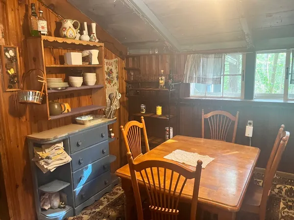 $62,000 | 2 Merrill Avenue, Hamilton, MA 01982