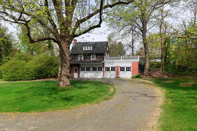 a picture of a bathroom with a sink