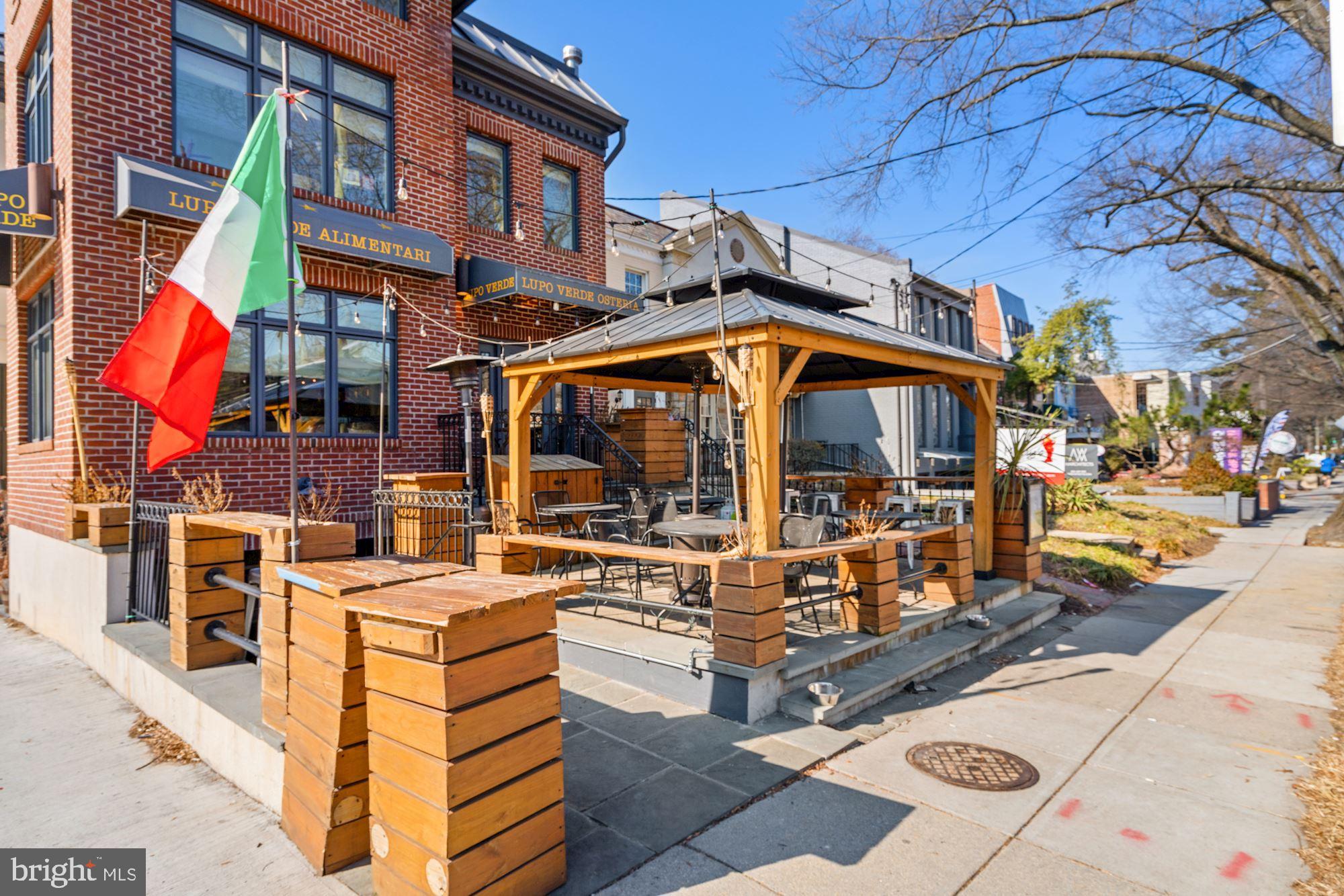 4777 Dexter Street Northwest Washington, DC 20007 - Photo 28 of 30 Gourmet Restaurants