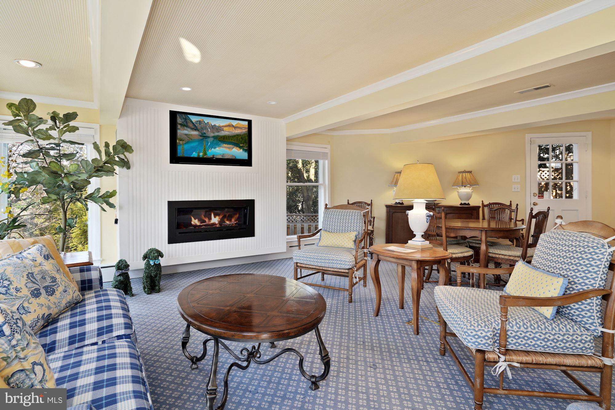 4777 Dexter Street Northwest Washington, DC 20007 - Photo 9 of 30 Family Room with Gas Fireplace