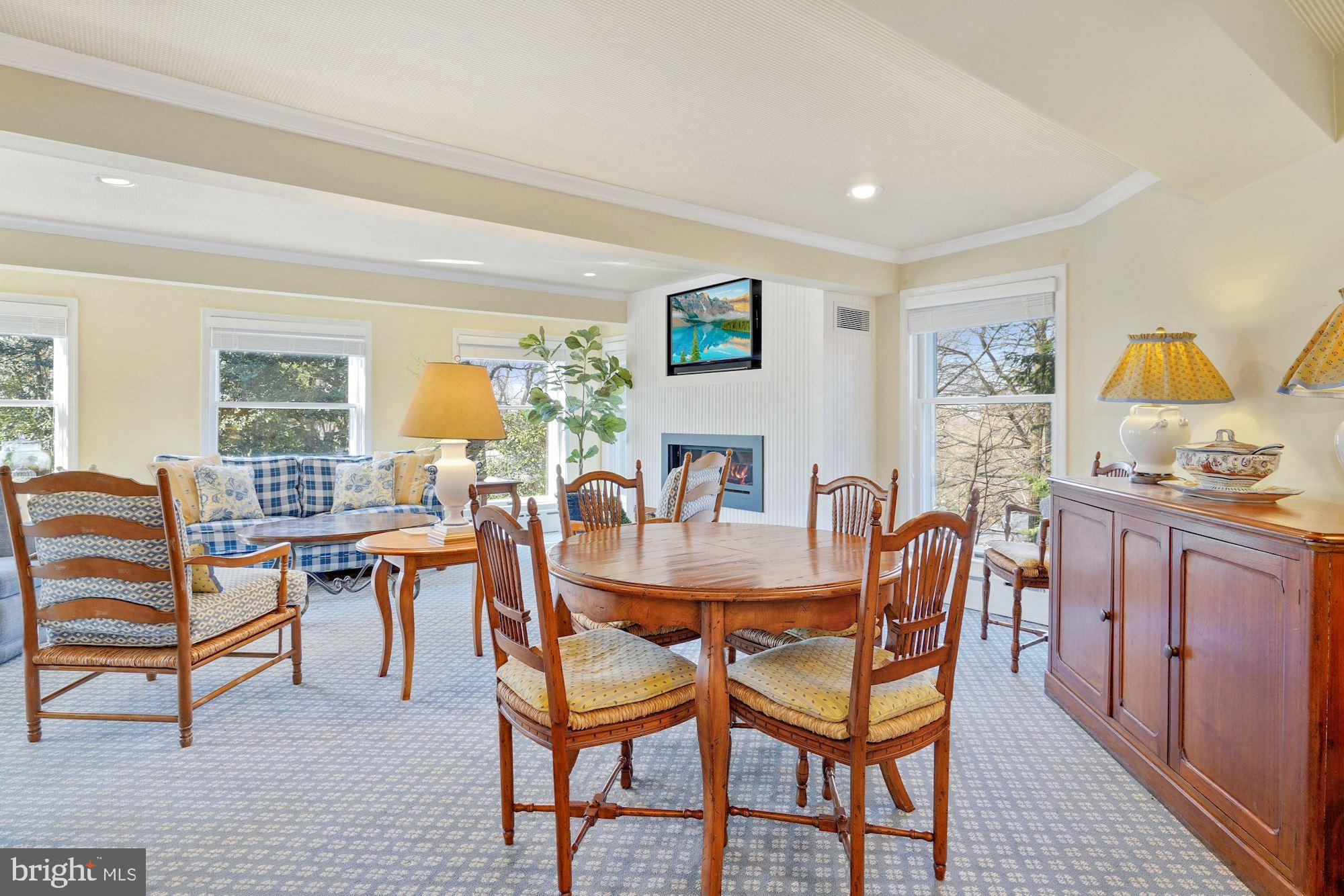 4777 Dexter Street Northwest Washington, DC 20007 - Photo 10 of 30 Kitchen Adjoins Family Room