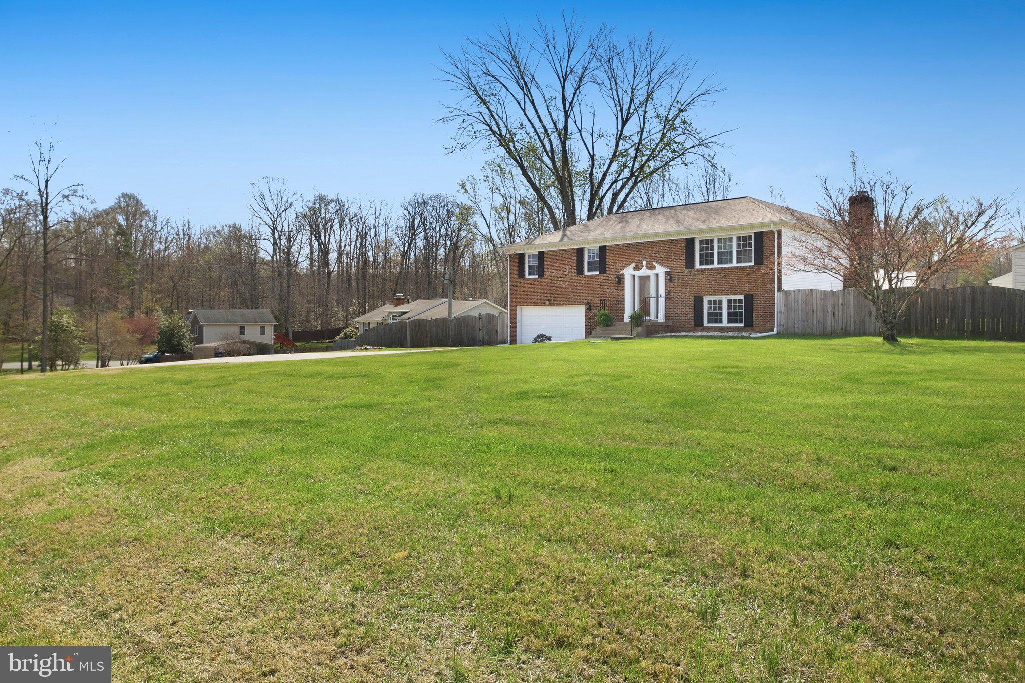 331 Joshua Road Stafford, VA 22556 - Photo 3 of 38 Charming home on spacious green lot.
