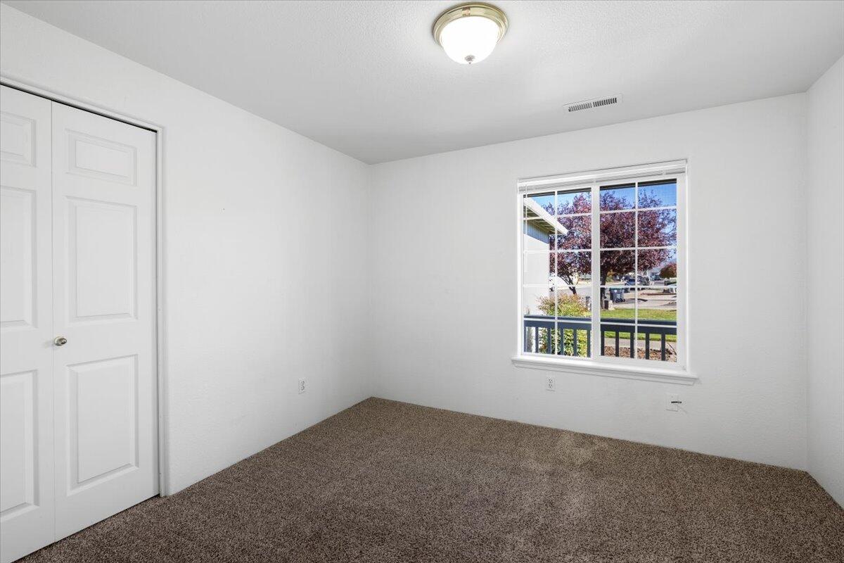 8089 Abbey Road White City, OR 97503 - Photo 15 of 28 13-CI_6667