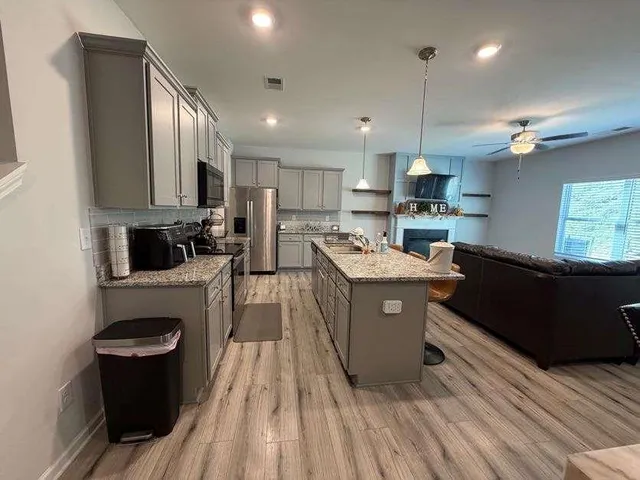 $2,300 | 7565 Knoll Hollow, Lithonia, GA 30058